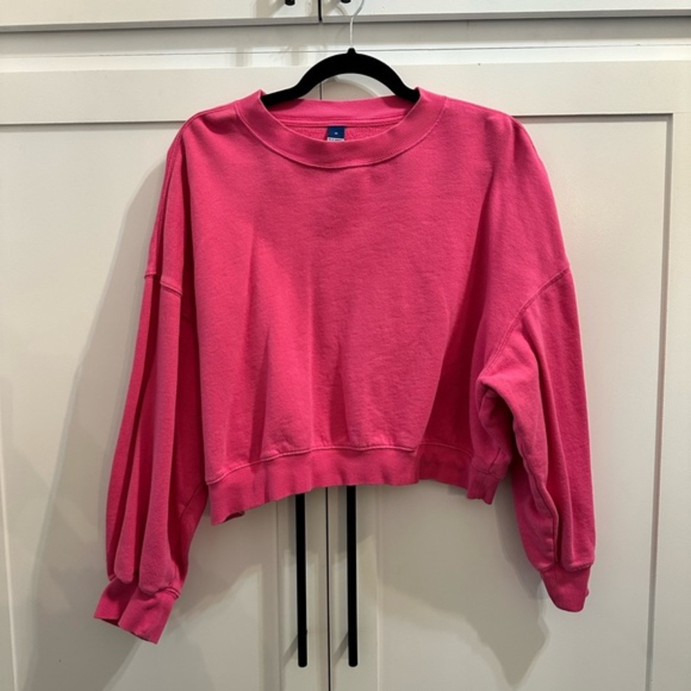 Old Navy Hot Pink cropped sweatshirt